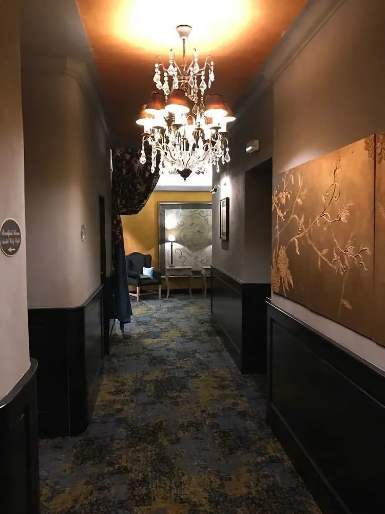 Numa Prague Root Aparthotel