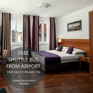 Galileo Hotel