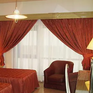 Hotel Vendome Plaza Dubai